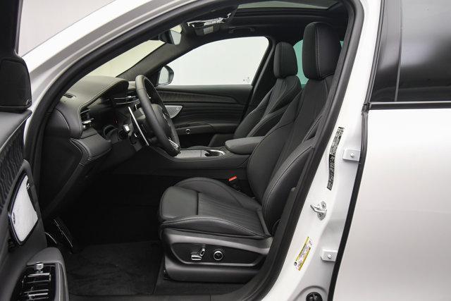 new 2025 Maserati Grecale car, priced at $92,215