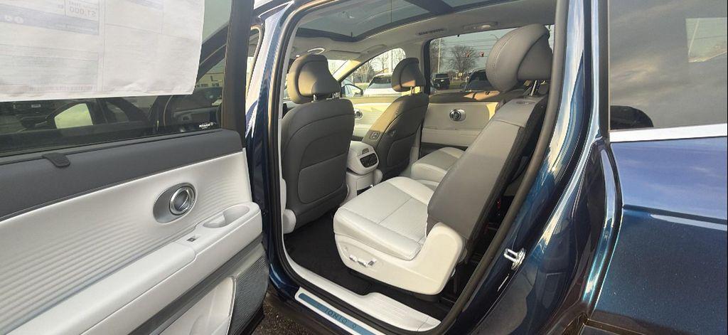 new 2026 Hyundai IONIQ 9 car, priced at $73,745