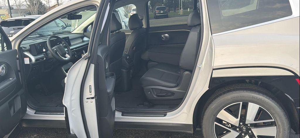 new 2026 Hyundai IONIQ 9 car, priced at $69,321