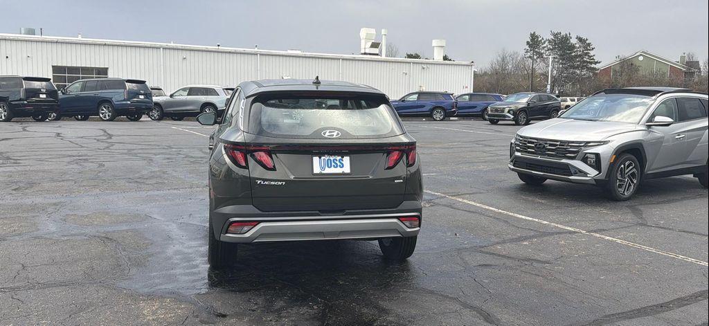 new 2026 Hyundai Tucson car, priced at $31,586