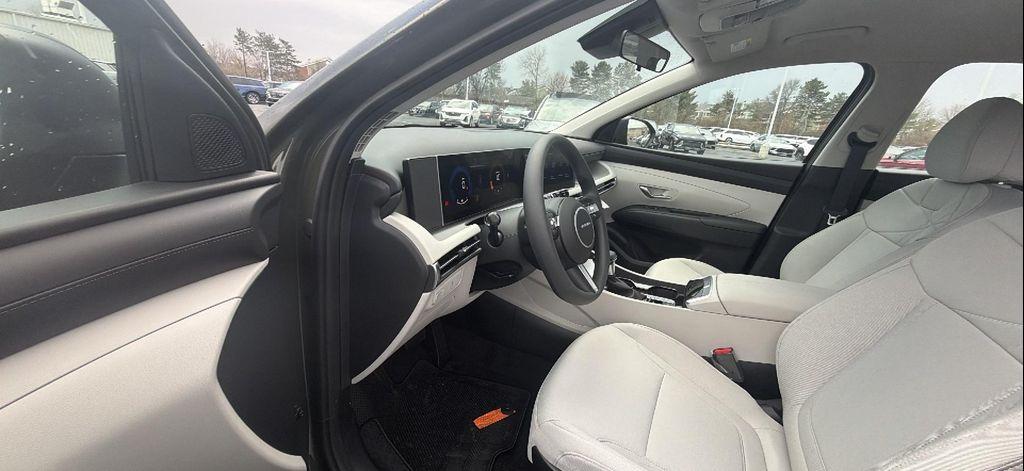 new 2026 Hyundai Tucson car, priced at $31,586