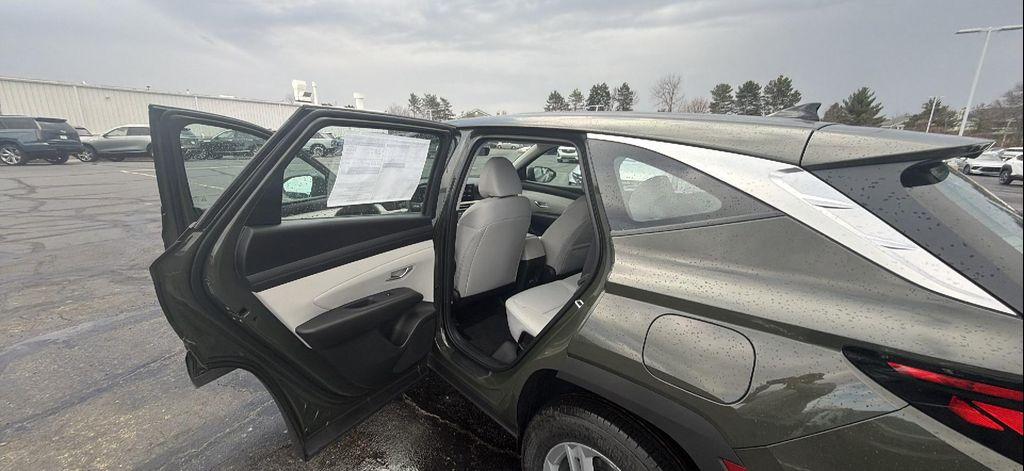 new 2026 Hyundai Tucson car, priced at $31,586