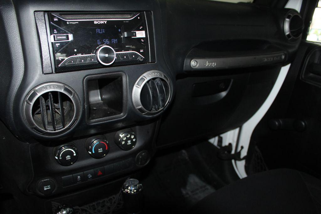 used 2016 Jeep Wrangler Unlimited car, priced at $13,998