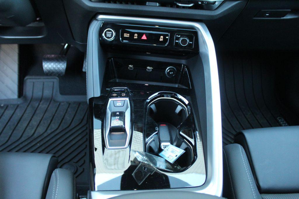 new 2025 Audi Q5 car, priced at $64,380