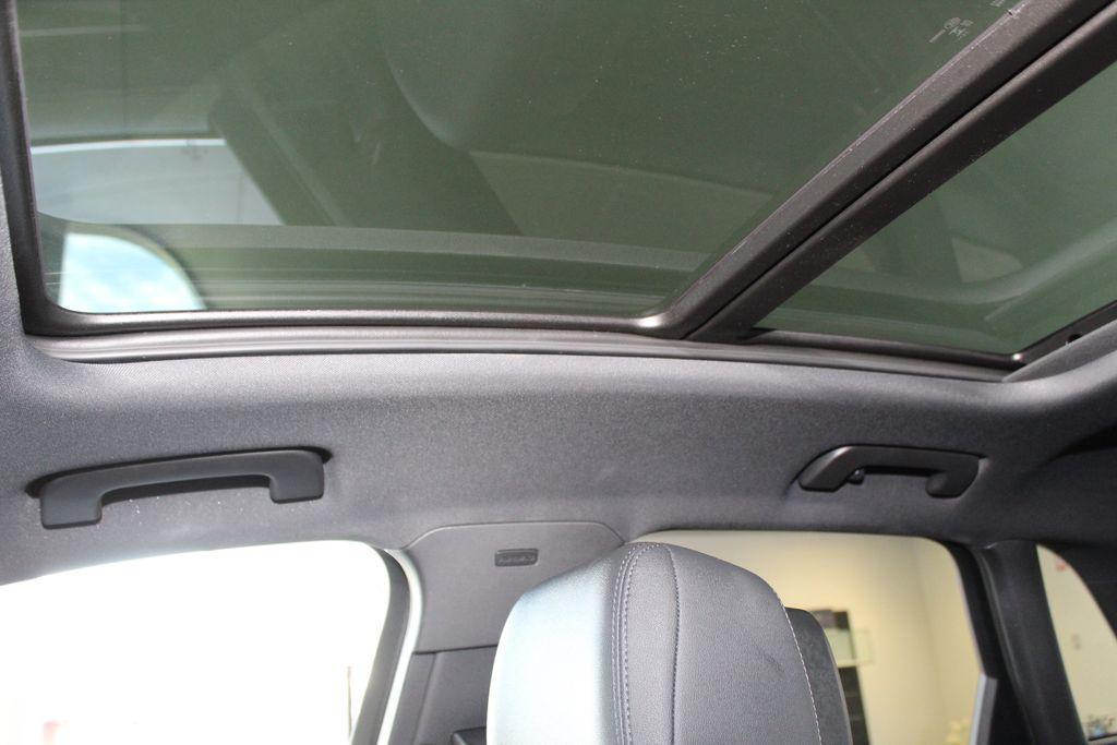 used 2024 Audi Q3 car, priced at $25,500