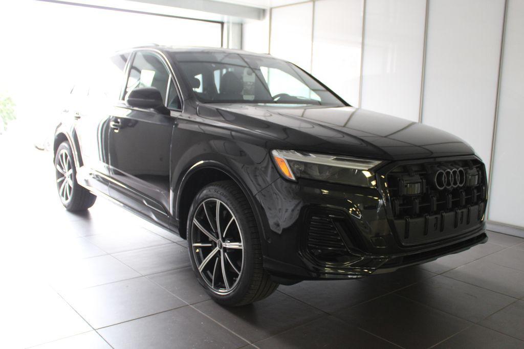 new 2026 Audi Q7 car, priced at $71,890