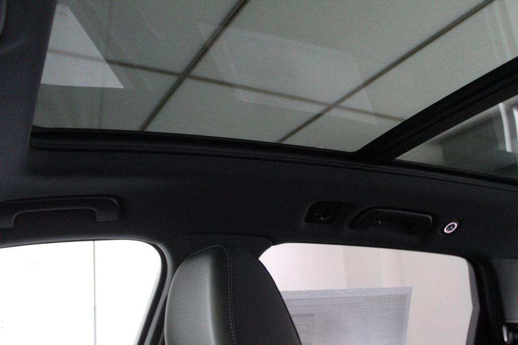 new 2026 Audi Q7 car, priced at $71,890