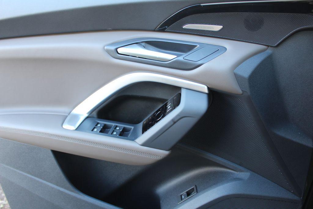 new 2025 Audi Q5 car, priced at $62,905