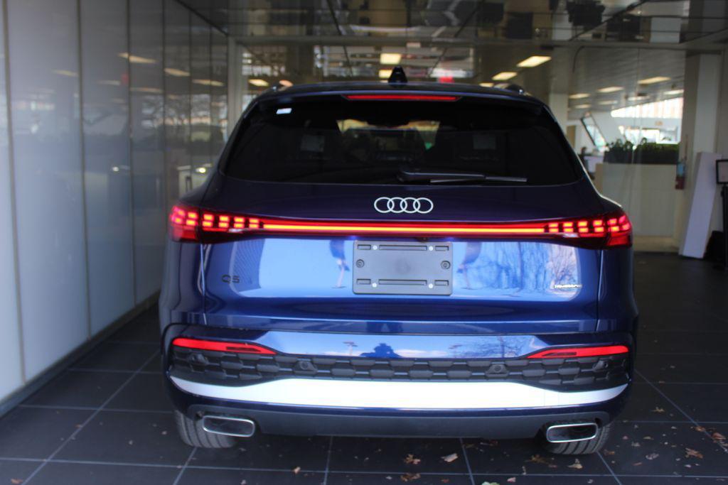 new 2025 Audi Q5 car, priced at $59,850