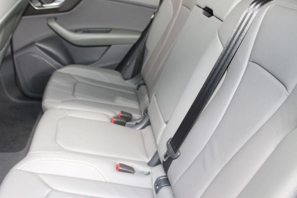 new 2025 Audi Q8 car, priced at $77,565