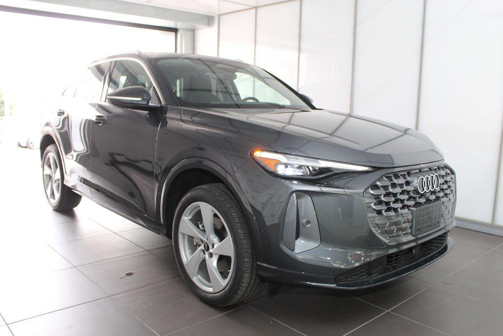 new 2025 Audi Q5 car, priced at $61,950