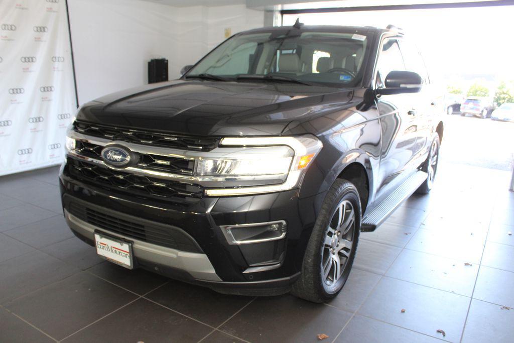 used 2024 Ford Expedition car, priced at $43,000