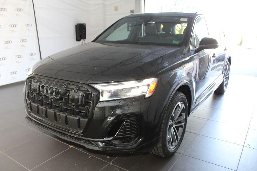 new 2026 Audi Q7 car, priced at $73,895