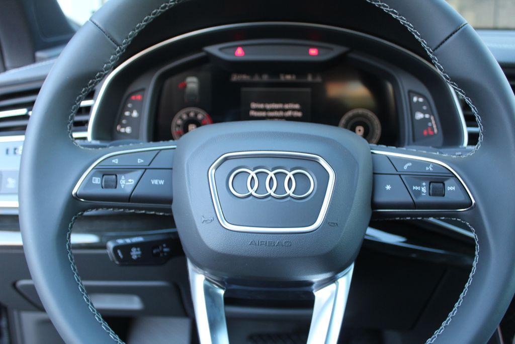 new 2026 Audi Q7 car, priced at $73,895