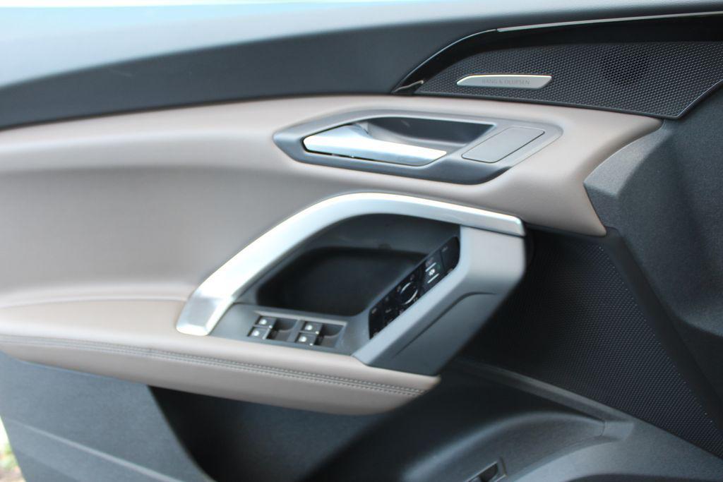 new 2025 Audi Q5 car, priced at $54,464