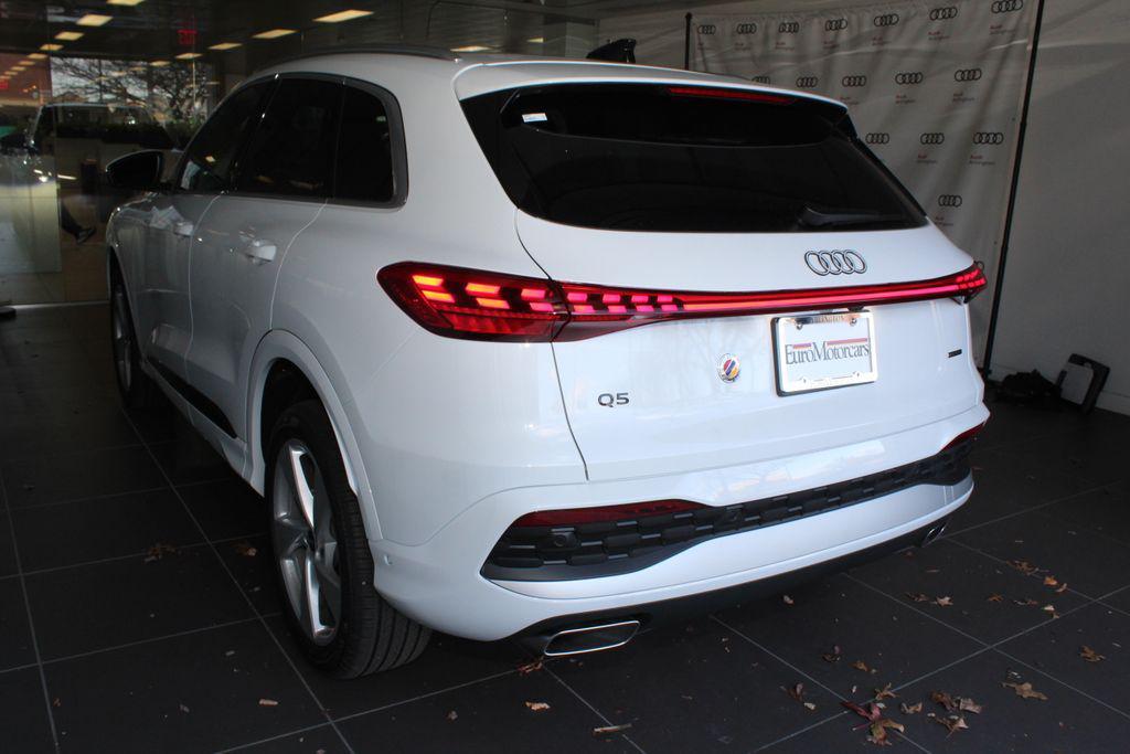 new 2025 Audi Q5 car, priced at $54,464