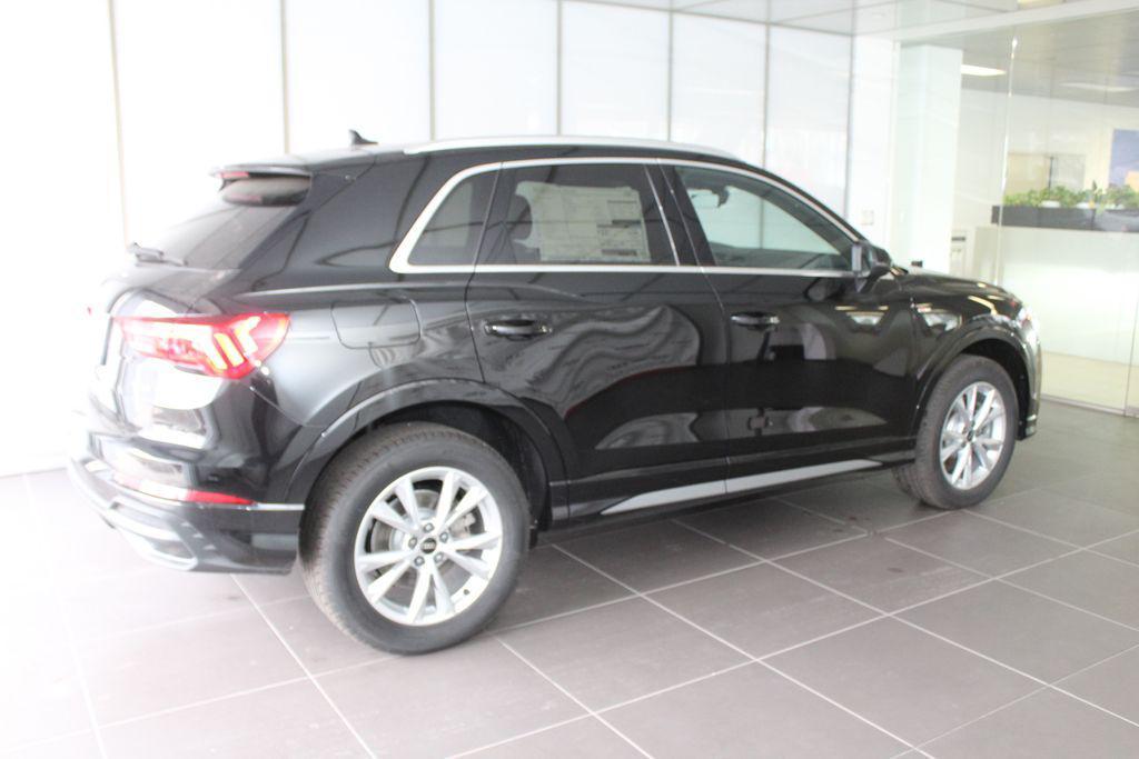 new 2025 Audi Q3 car, priced at $44,060