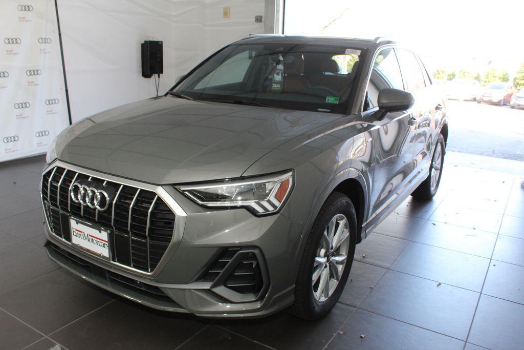 new 2025 Audi Q3 car, priced at $44,060