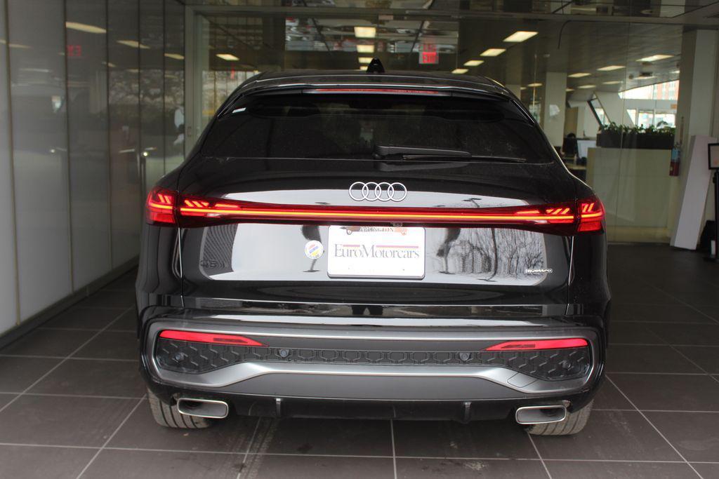 new 2025 Audi Q5 car, priced at $66,235