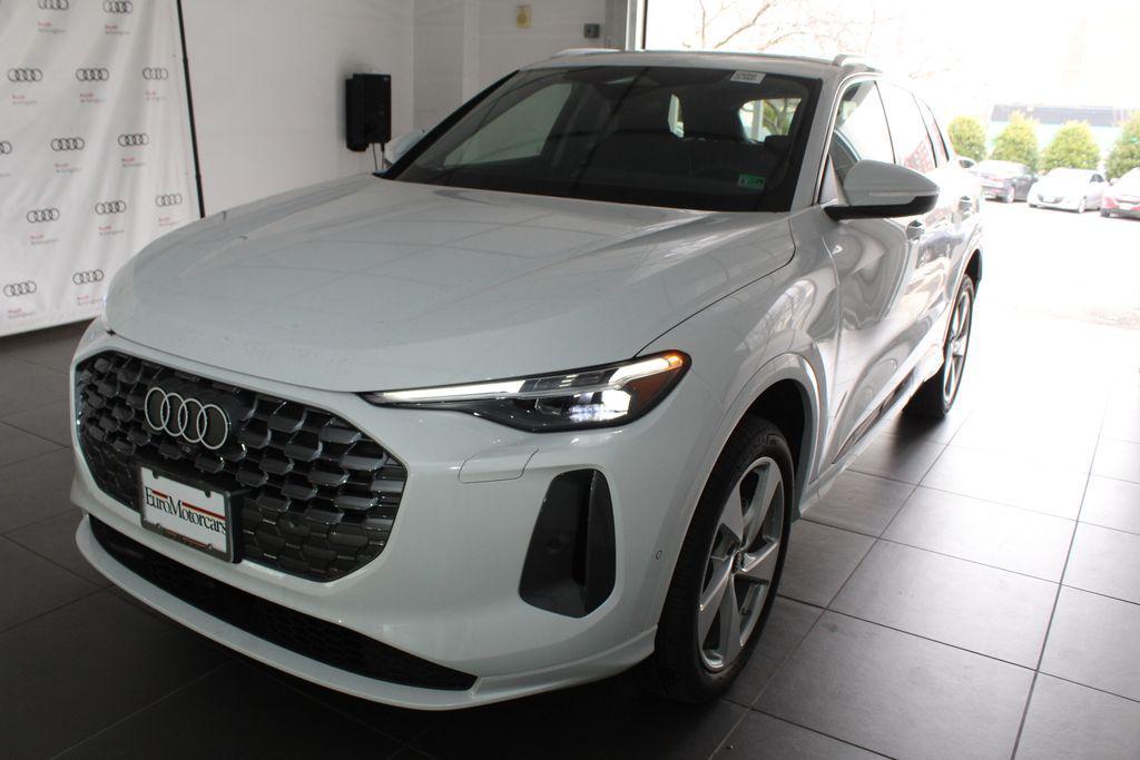new 2025 Audi Q5 car, priced at $54,450