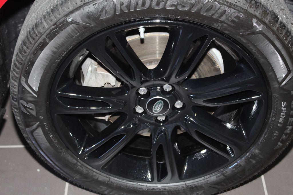 used 2021 Land Rover Range Rover Velar car, priced at $29,032