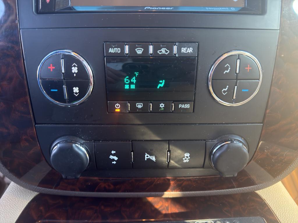 used 2013 GMC Yukon XL car, priced at $11,457