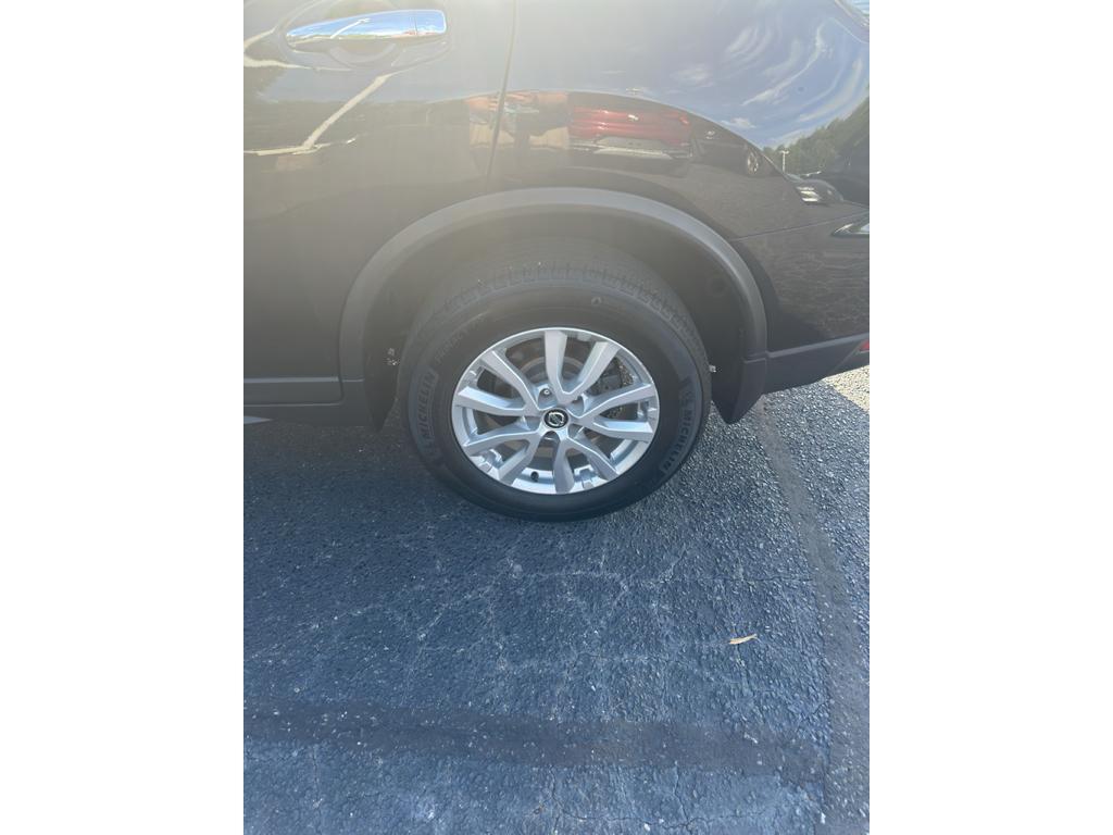 used 2017 Nissan Rogue car, priced at $11,875
