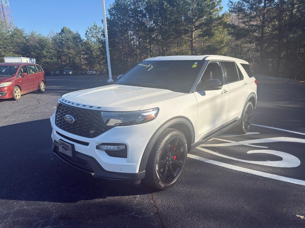 used 2022 Ford Explorer car, priced at $37,885