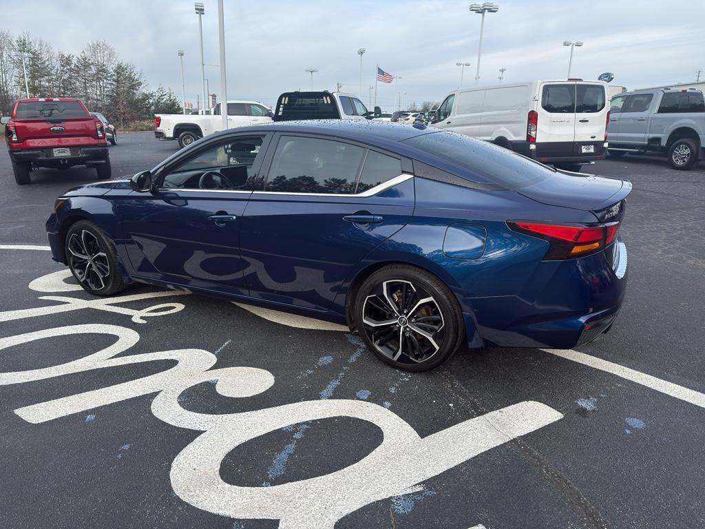 used 2023 Nissan Altima car, priced at $19,554