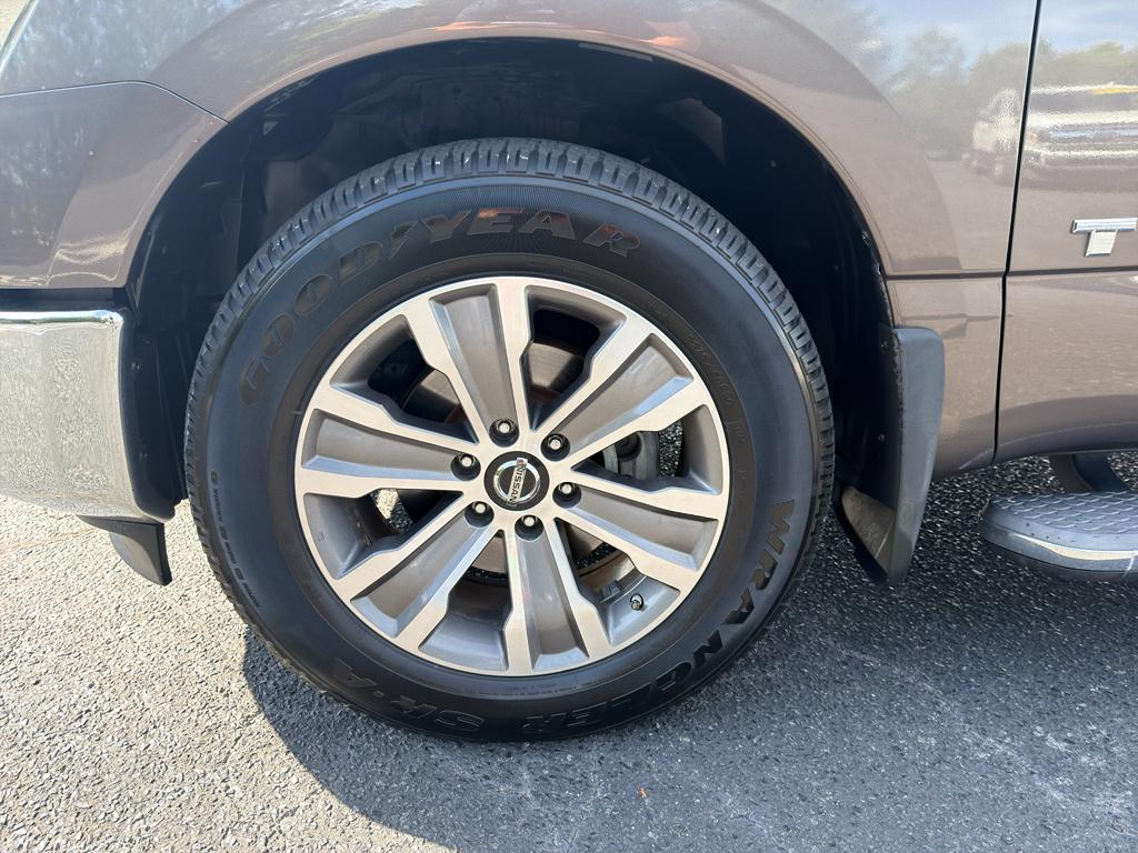 used 2017 Nissan Titan car, priced at $25,657