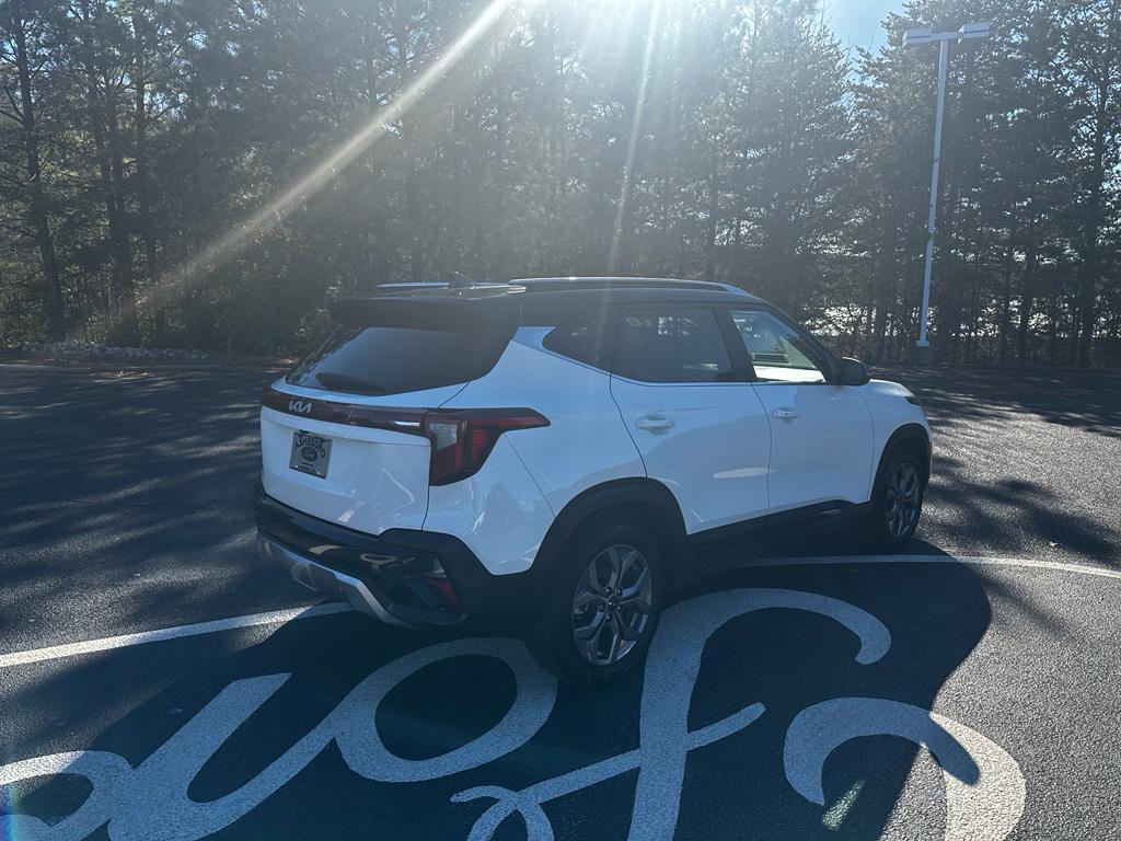 used 2024 Kia Seltos car, priced at $20,491