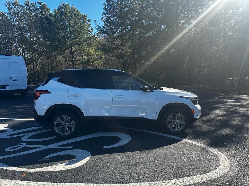 used 2024 Kia Seltos car, priced at $20,491