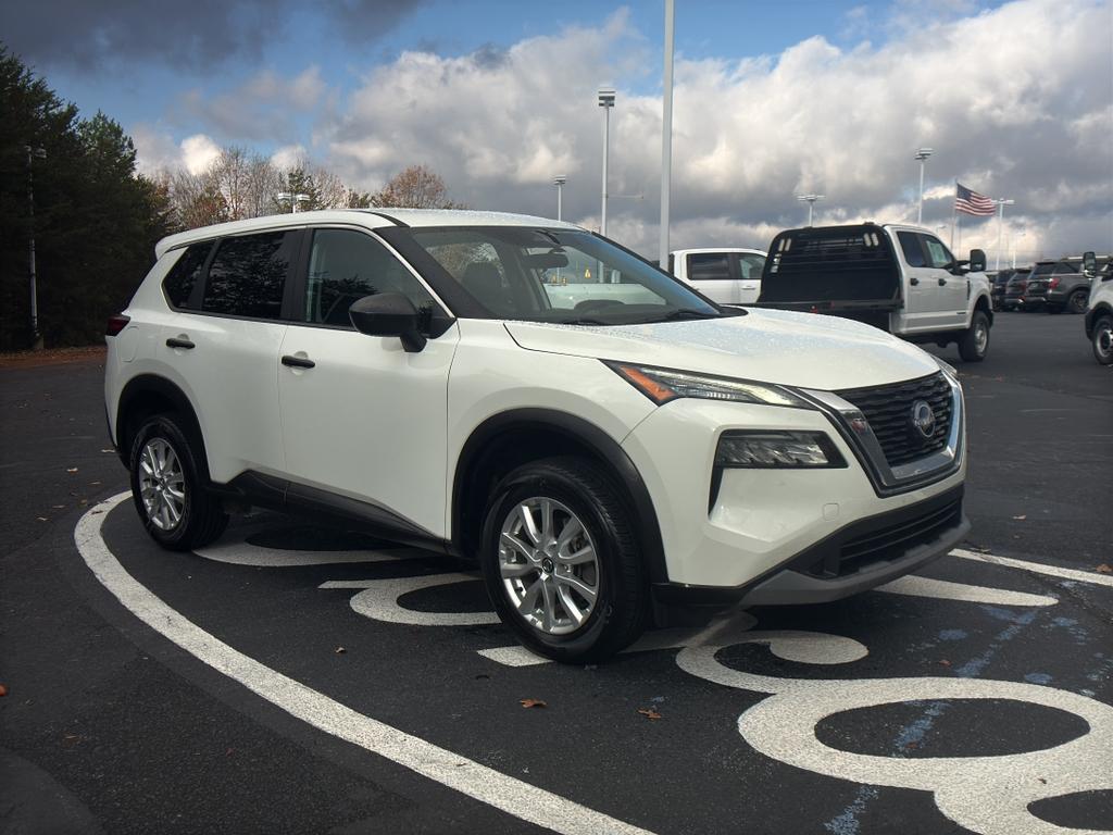 used 2023 Nissan Rogue car, priced at $16,267