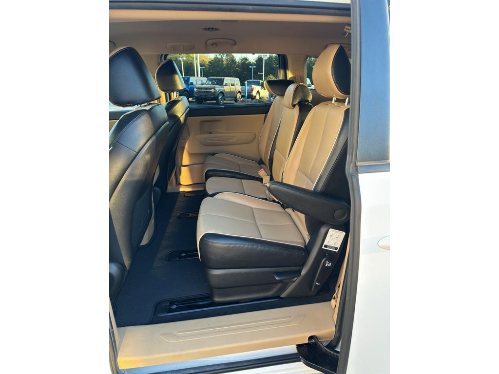 used 2021 Kia Sedona car, priced at $23,086