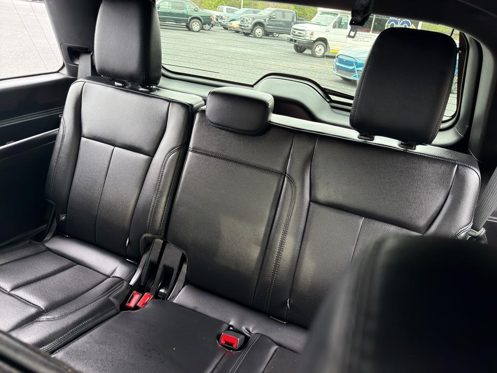 used 2019 Ford Expedition car, priced at $22,791