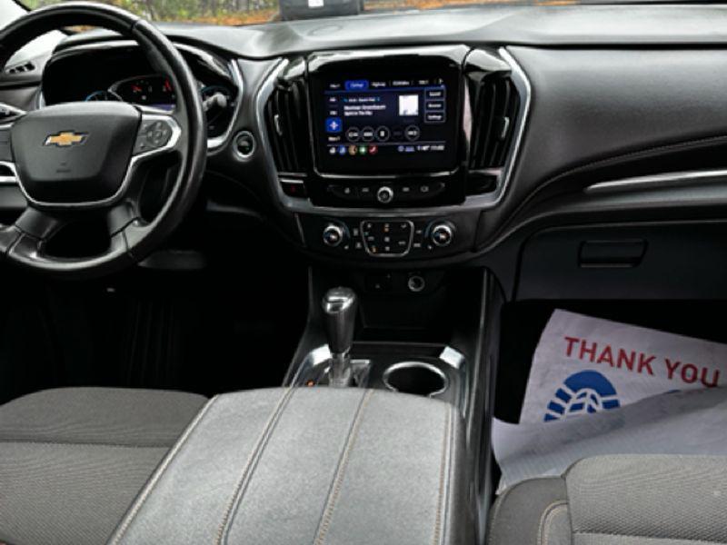 used 2020 Chevrolet Traverse car, priced at $16,394