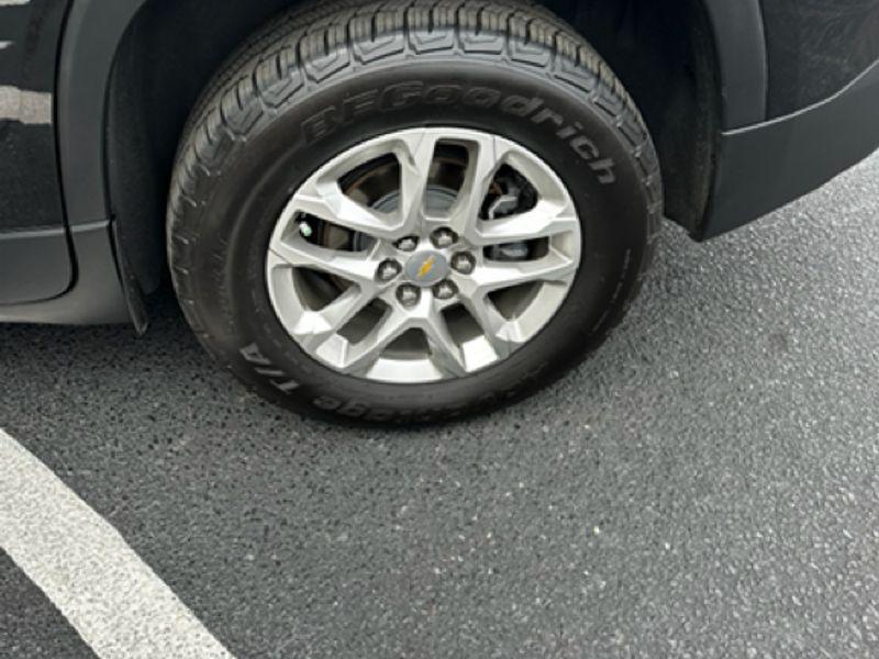 used 2020 Chevrolet Traverse car, priced at $16,394