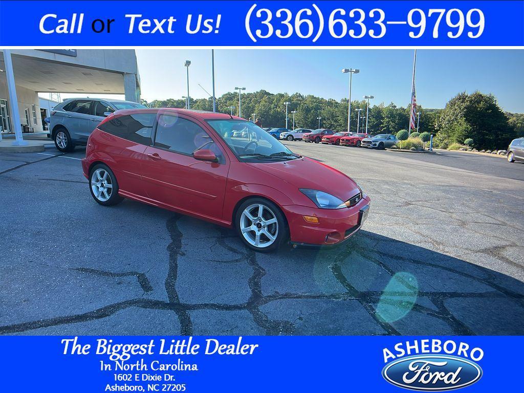 used 2004 Ford Focus car, priced at $12,900