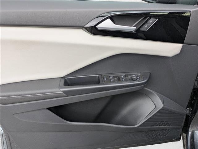 new 2026 Volkswagen Taos car, priced at $28,076