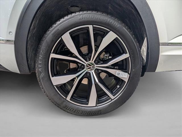 new 2026 Volkswagen Atlas Cross Sport car, priced at $51,187