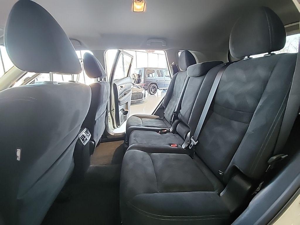 used 2016 Nissan Rogue car, priced at $9,190