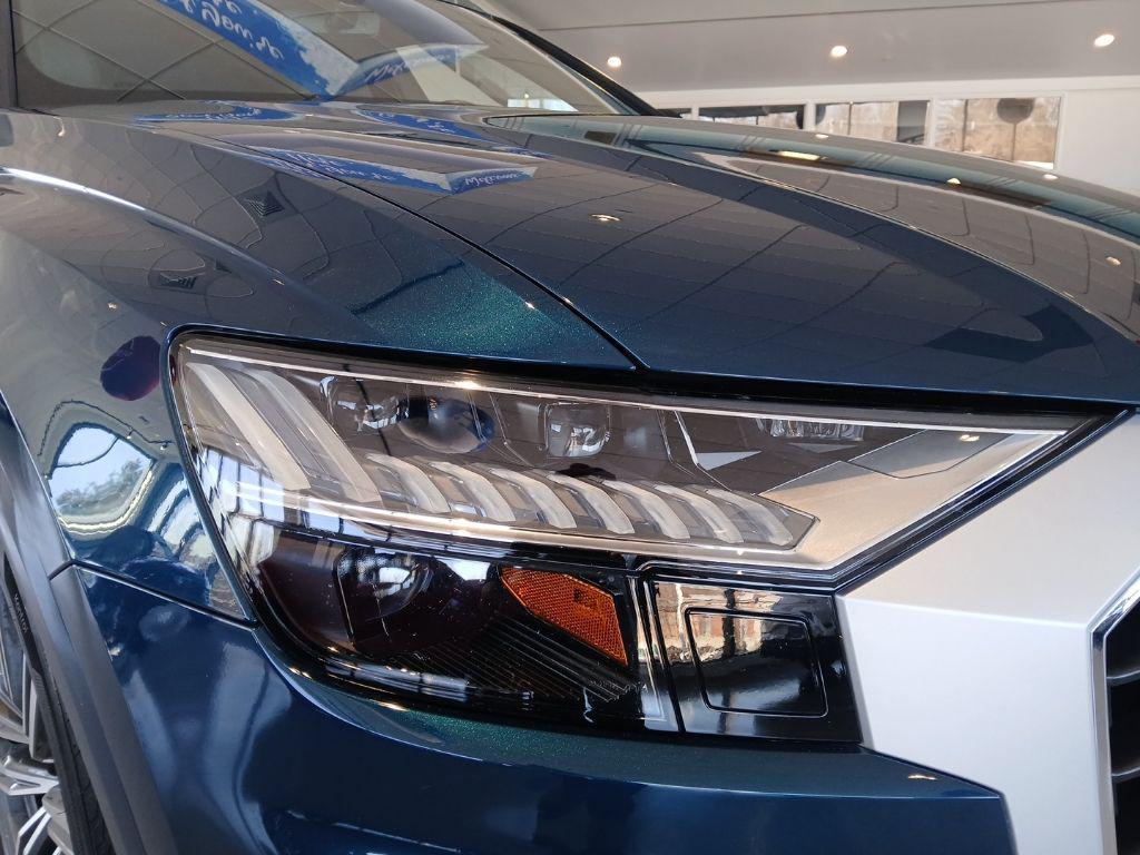 used 2022 Audi SQ8 car, priced at $51,224