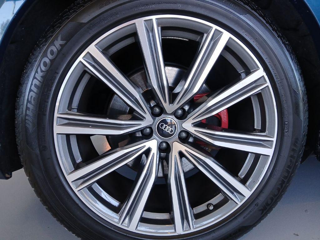 used 2022 Audi SQ8 car, priced at $51,224