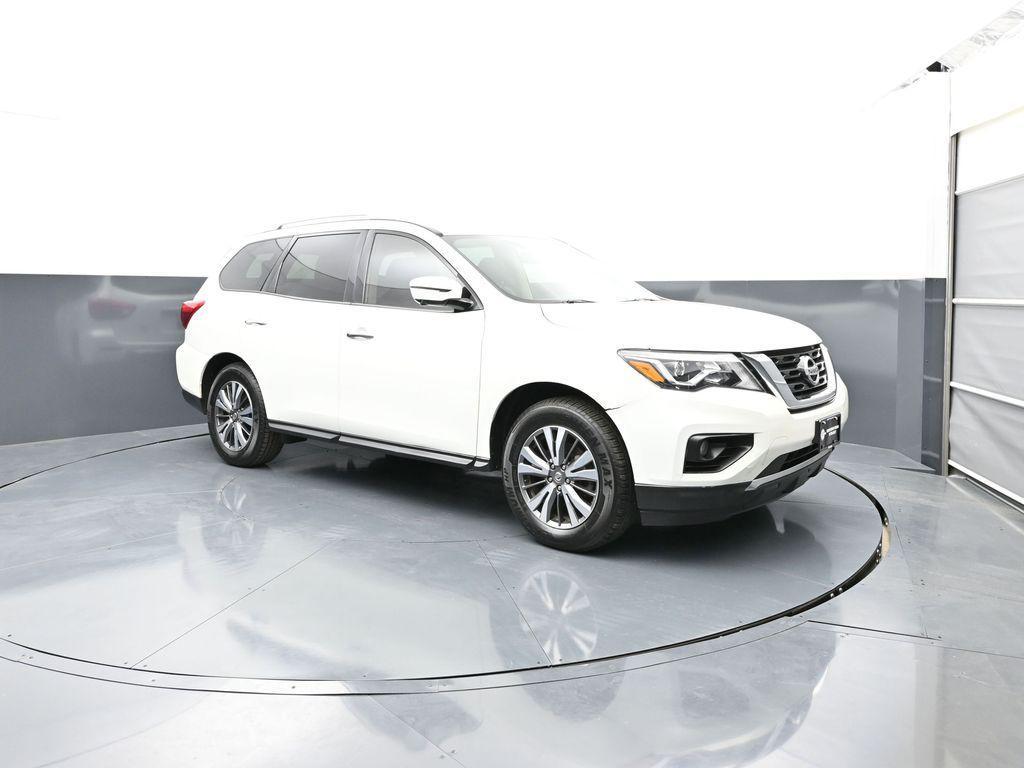 used 2019 Nissan Pathfinder car, priced at $12,104
