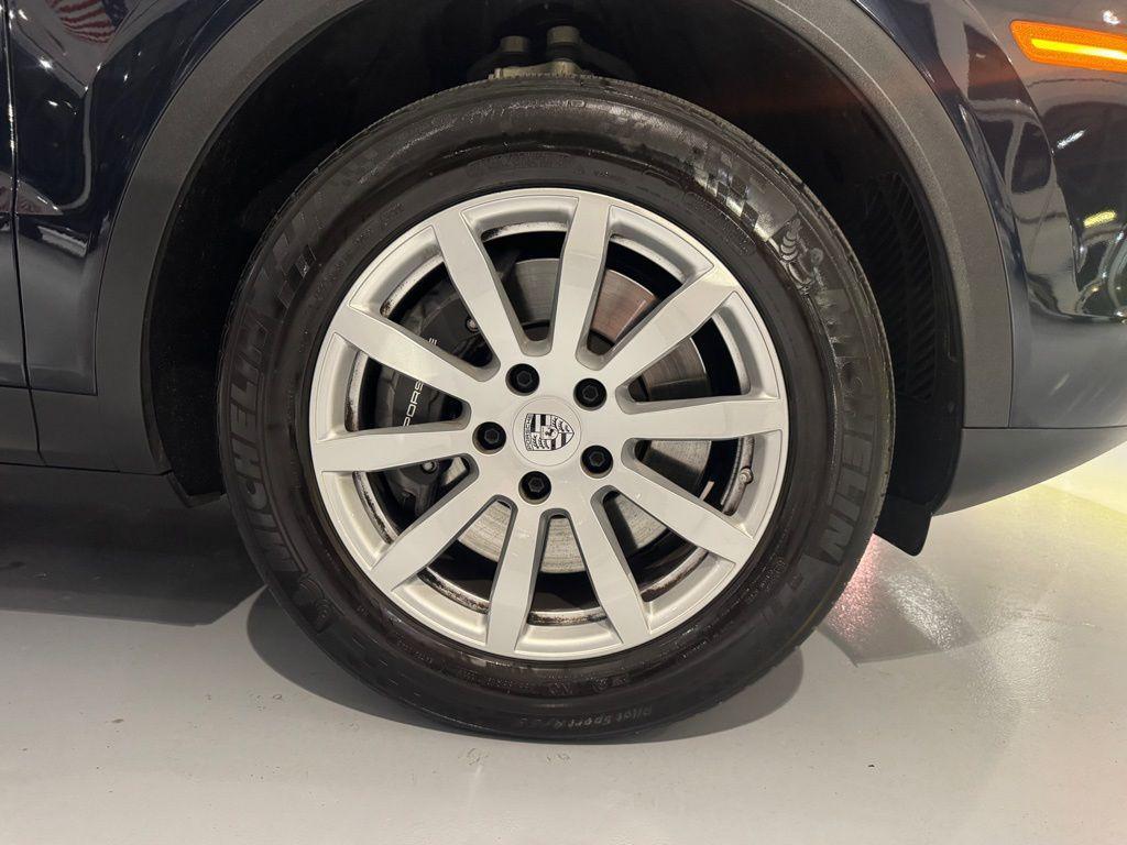 used 2023 Porsche Cayenne car, priced at $59,112