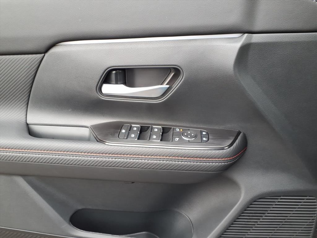 new 2026 Nissan Kicks car, priced at $32,132