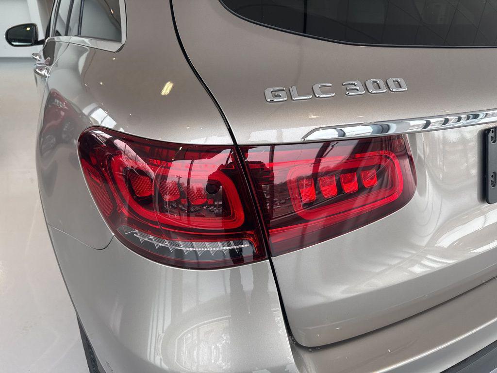 used 2020 Mercedes-Benz GLC 300 car, priced at $22,008