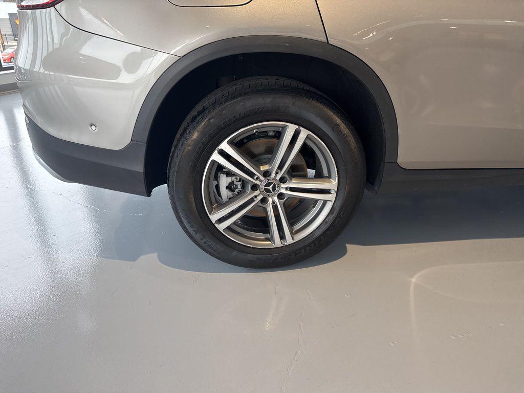 used 2020 Mercedes-Benz GLC 300 car, priced at $22,008