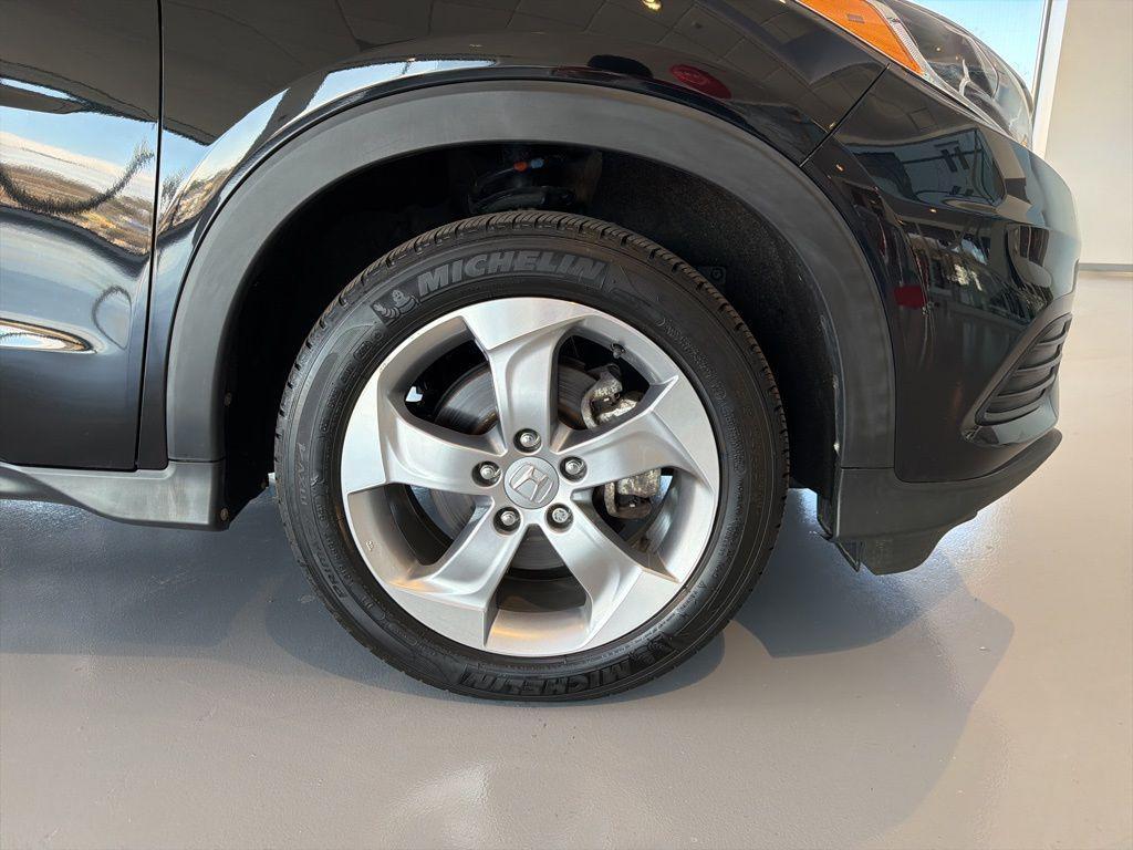 used 2022 Honda HR-V car, priced at $18,085