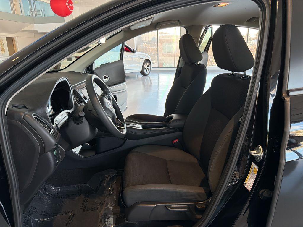 used 2022 Honda HR-V car, priced at $18,085